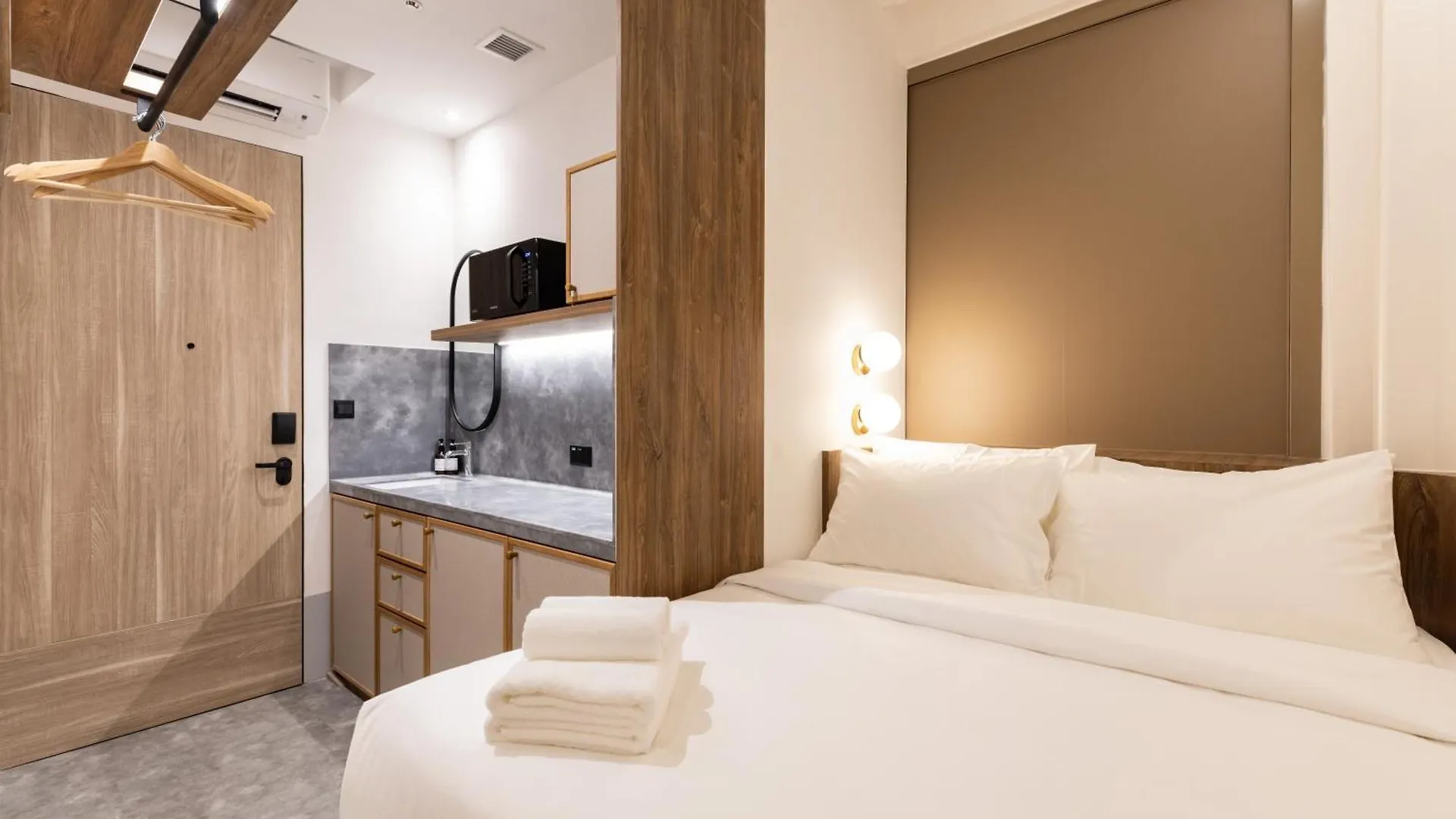 Heritage Collection On Victoria - Mobile App Check-In Singapore Hotel