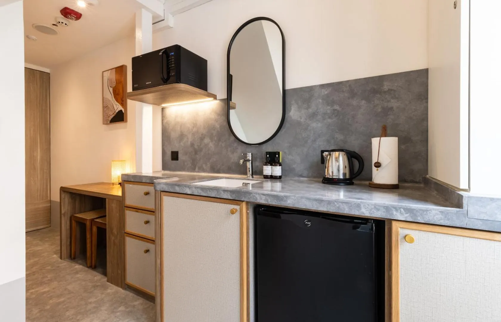 *** Hotel Heritage Collection On Victoria - Mobile App Check-In Singapore Singapore