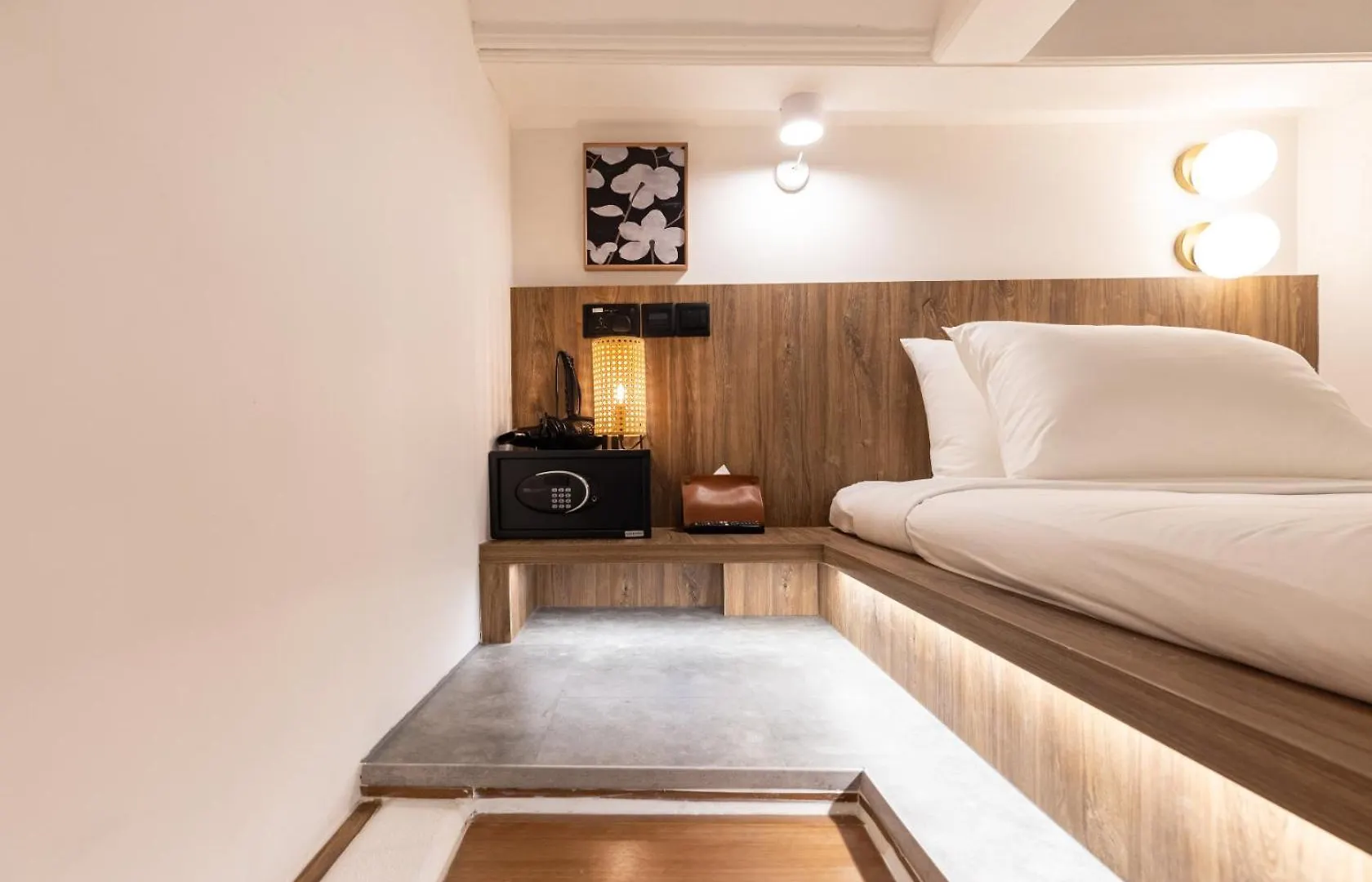 Hotel Heritage Collection On Victoria - Mobile App Check-In Singapore